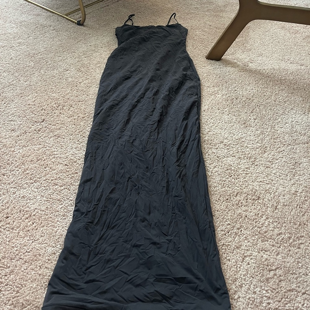 Skims dress worn once size small